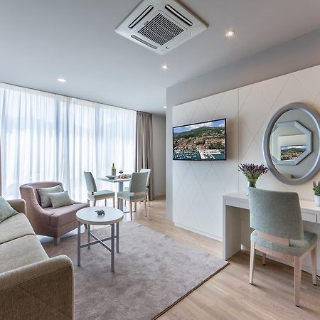 Apartments & Rooms Preelook โอปาติยา ภายนอก รูปภาพ