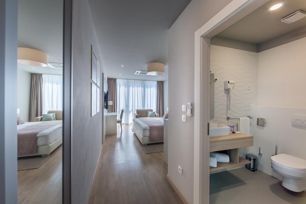 Apartments & Rooms Preelook โอปาติยา ภายนอก รูปภาพ